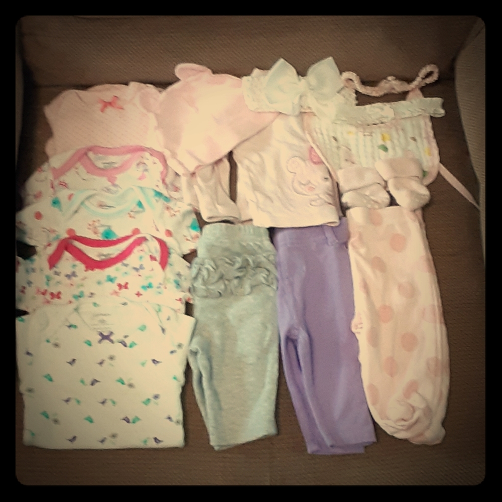 Baby girls clothes lot